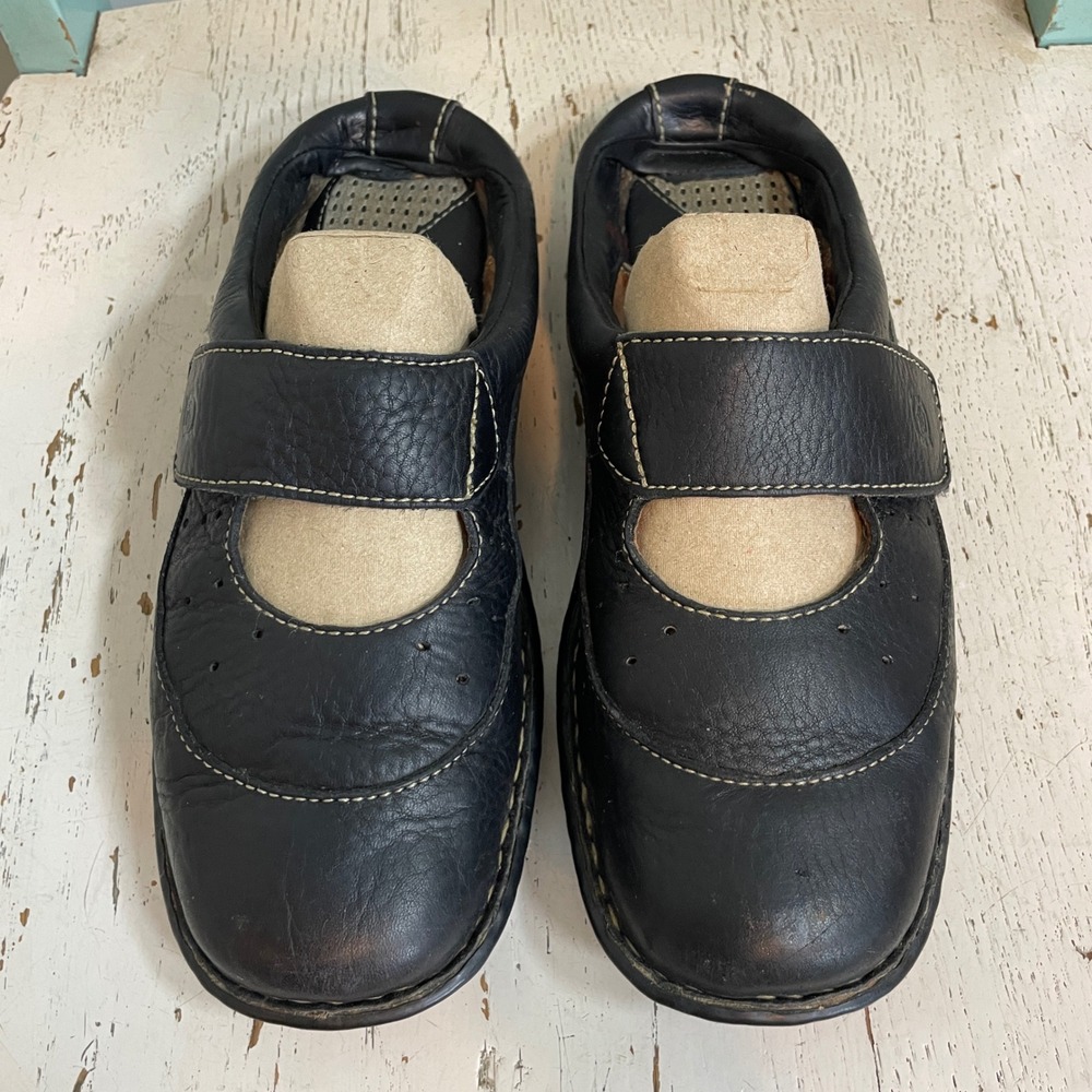 Born Mary Jane Black Leather Clogs Slide Flats Strap Womens Size 8 EU 39